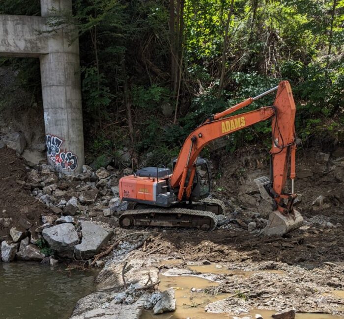 Blake Higgins Dam removal on the Saxtons River.